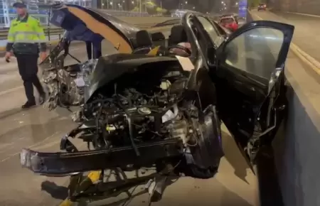 Conductor sobrevive a impactante accidente en la V�a Expresa