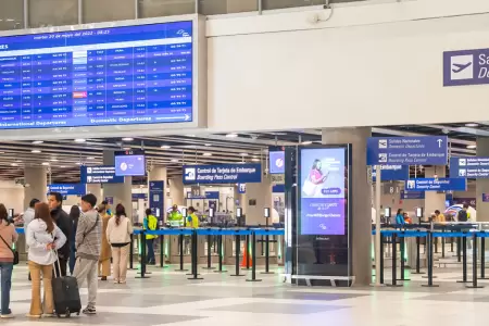 Ingresos al Per� disminuyeron durante el segundo trimestre