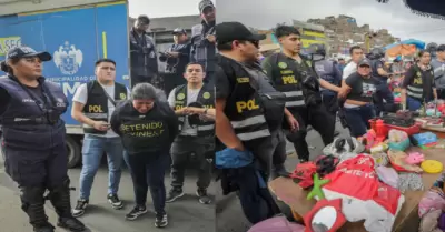 Capturan a cinco presuntos extorsionadores que cobraban por ocupar espacios p�bl