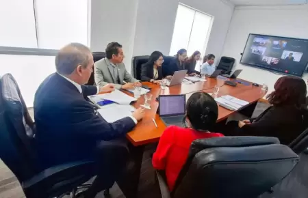Per� re�ne a pa�ses para fortalecer seguridad migratoria