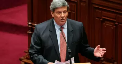 Rafael Rey.