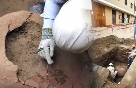 Vasija Ychsma fue hallada durante obras.