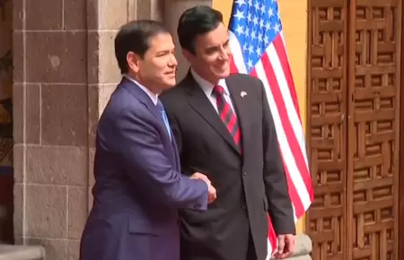 Marco Rubio se re�ne con Carlos Esp� en la sede de Canciller�a.