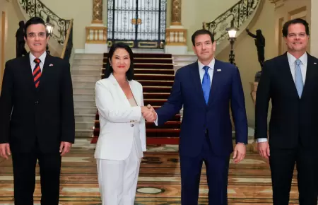 Presidenta Keiko Fujimori recibe a Marco Rubio en Palacio.