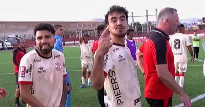 Jugadores de UTC tras final con Juan Pablo II