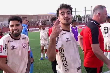 Jugadores de UTC tras final con Juan Pablo II