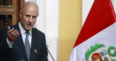 Javier Gonz�lez-Olaechea