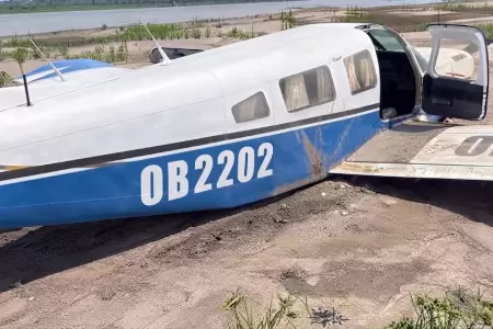 Avioneta aterriz� en playa del r�o Ucayali.