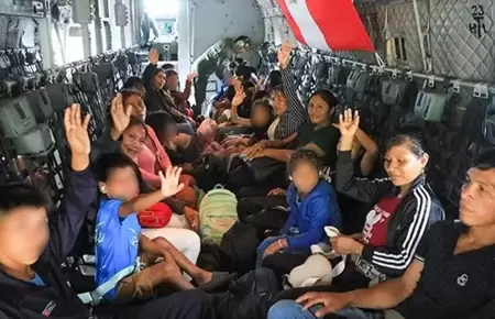 Menores llegaron acompa�ados por sus madres
