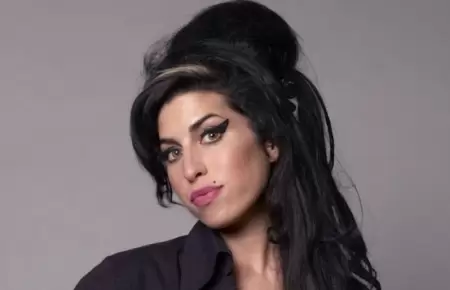 Amy Winehouse cumplir�a 43 a�os