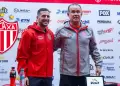 Juan Reynoso vuelve a la Liga MX: el Necaxa le da la bienvenida al ex DT de la selecci�n peruana