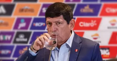 Agust�n Lozano descarta "corrupci�n y apa�amiento" en �rbitros