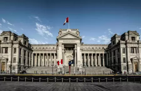 Per� refuerza cooperaci�n judicial para combatir crimen organizado y recuperar a