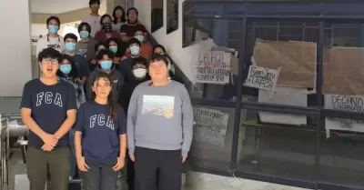 Alumnos toman facultad de la UNMSM