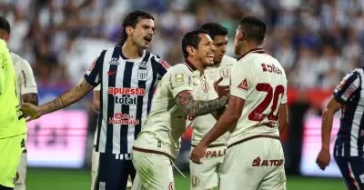 �Qu� pas� en el camerino de Alianza Lima tras el cl�sico?