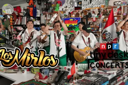 Los Mirlos durante su presentaci�n en los Tiny Desk