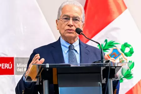 Vladimiro Huaroc Portocarrero.
