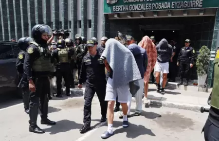 Pj dicta 4 meses de internamiento preventivo para 6 adolescentes por el caso Lic