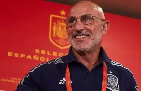 Luis de la Fuente renov� con la Selecci�n de Espa�a