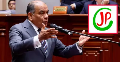Juntos por el Per� buscar� censurar al ministro del Interior, C�sar Astudillo.