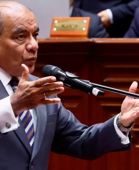 Juntos por el Per� buscar� censurar al ministro del Interior, C�sar Astudillo.