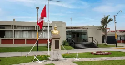 Madre de v�ctima del Liceo Naval pide expulsi�n de agresores