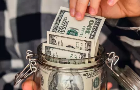 Precio del d�lar y cotizaci�n del tipo de cambio.