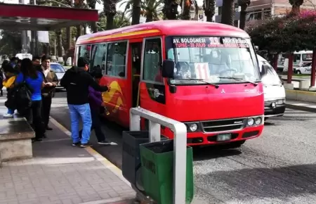 Paro de transportistas en Tacna.
