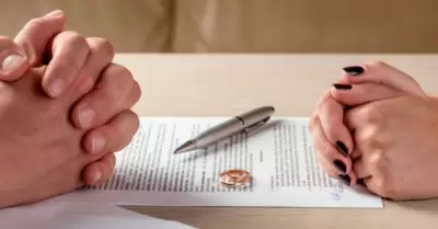 Deber� pagarle a su exesposa un salario por mes durante 6 a�os.