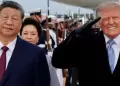 �Se asust�? La llamativa mueca de Donald Trump tras el paso de dos aeronaves oficiales en el recibimiento de Xi Jinping