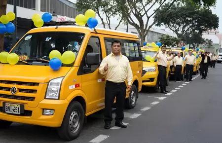 Mercado Central ya tiene nuevo paradero de taxi