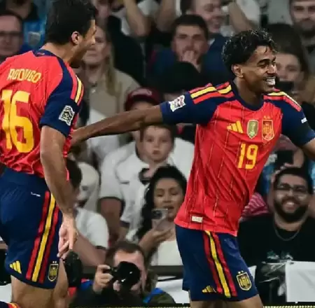 Espa�a se llev� el triunfo en partido contra Inglaterra