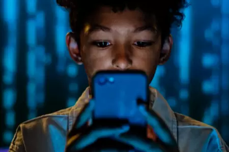 Ni�os expuestos a peligroso reto en redes sociales.