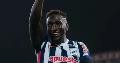 Eryc Castillo podr�a dejar Alianza Lima