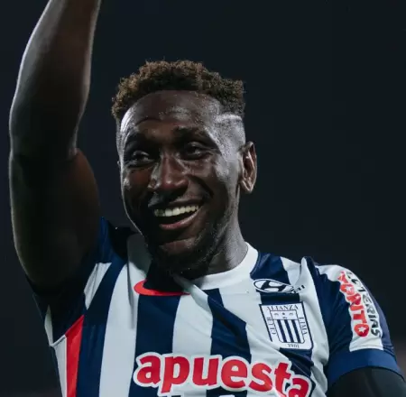 Eryc Castillo podr�a dejar Alianza Lima