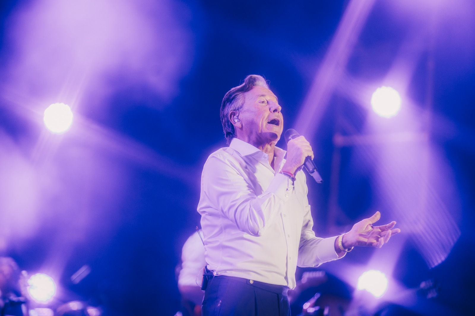 RICARDO MONTANER