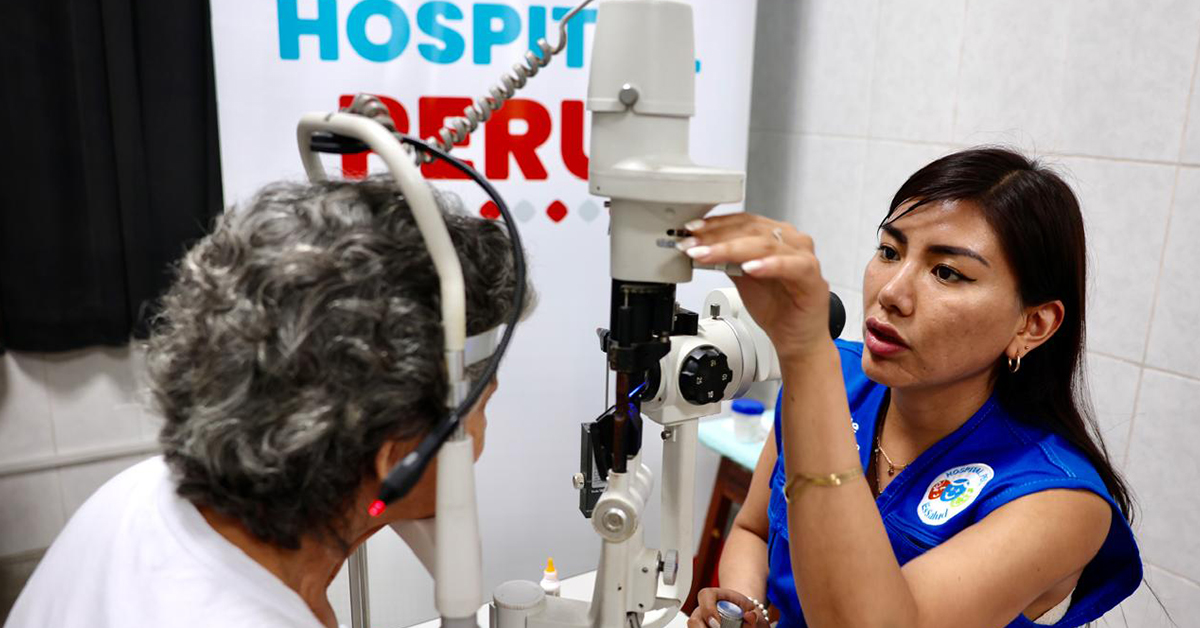 EsSalud relanza Hospital Perú en Iquitos con campaña médica.