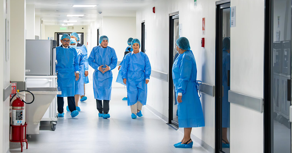 Fujimori conoce modernizaci�n del Hospital Nacional