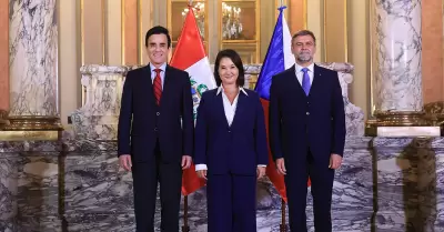 Recibimiento oficial en el Sal�n Dorado