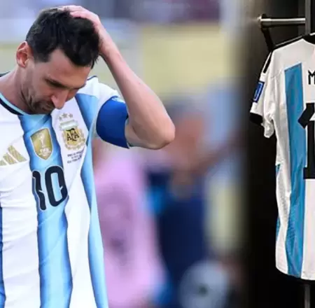 Messi arrib� acompa�ado por su familia este viernes.