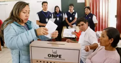 �Puedo votar con el DNI vencido?