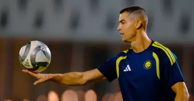Ronaldo se incorpora a los entrenamientos de su club