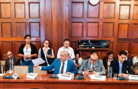 Diputados de Fuerza Popular presentan texto en minor�a sobre facultades legislat