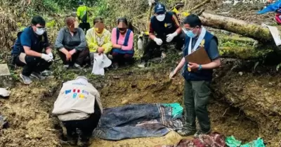 Peritos recuperaron restos humanos en Paco Pacuni.