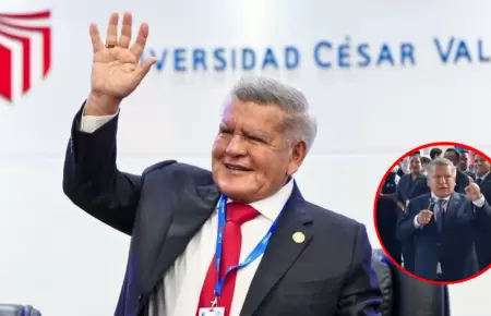 C�sar Acu�a anuncia su retiro de la pol�tica