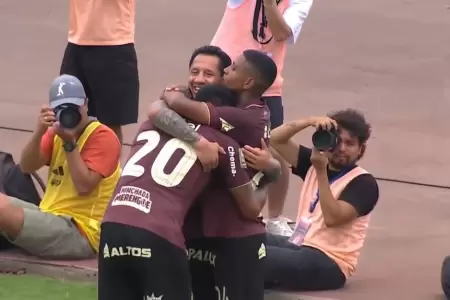 Universitario gan� en el estadio Mansiche.