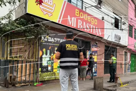 Personal de UDEX desactiva granada junto a una nota en bodega en Los Olivos