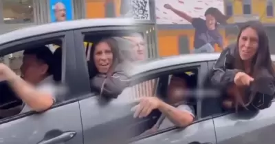 Pareja de lesbianas recibe insultos homof�bicos