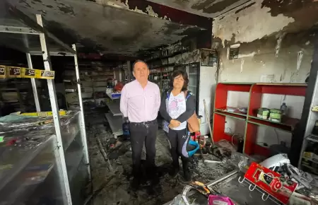 Comerciante organiza pollada para recuperar su negocio.