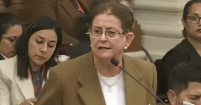 Senadora Lourdes Alcorta confronta a oposici�n